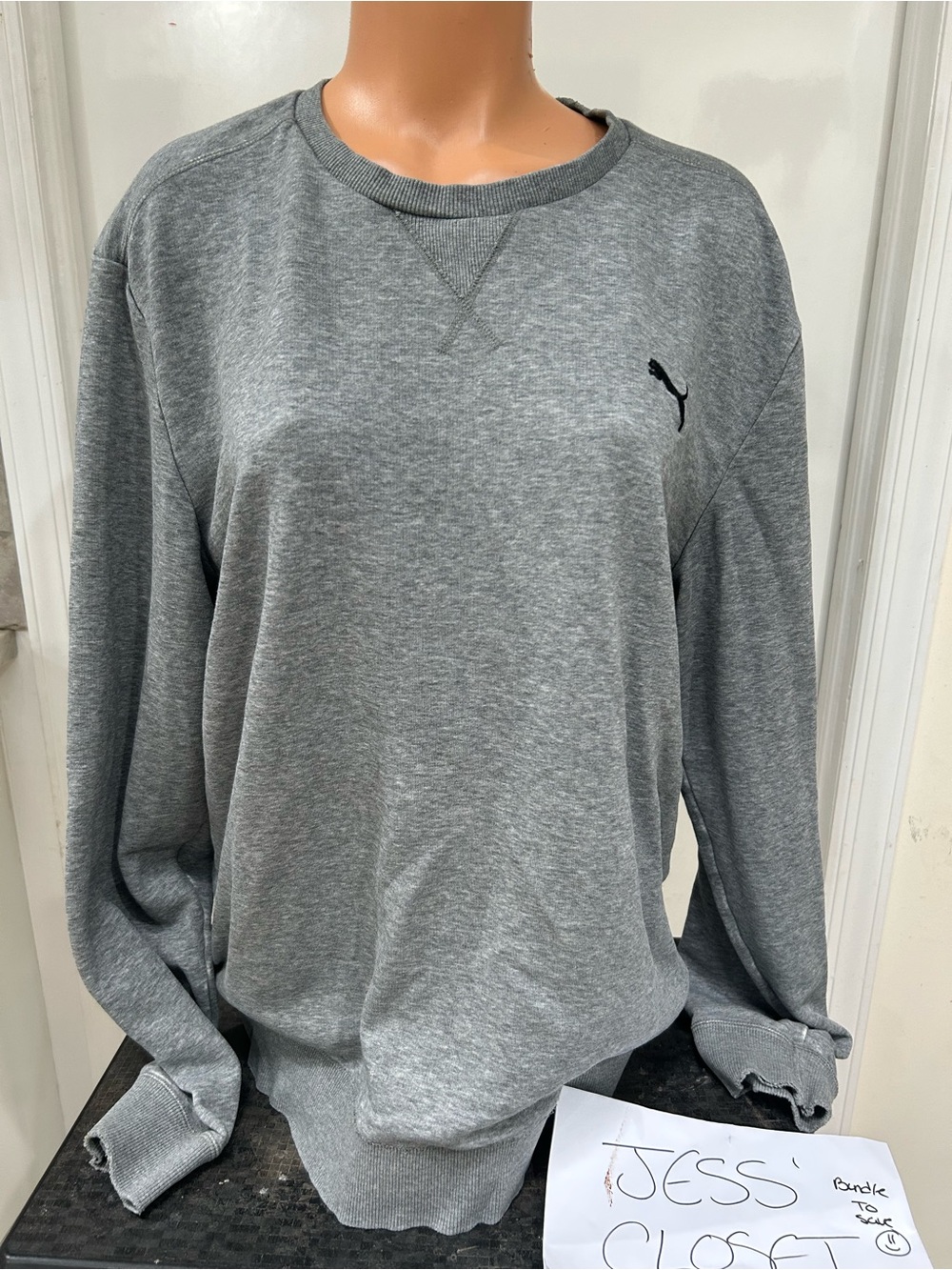 Puma Men's Large Grey Crewneck Sweatshirt